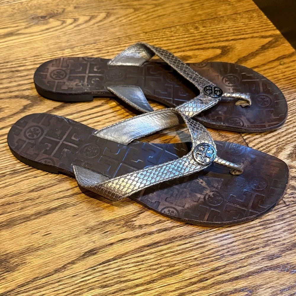 Tory Burch Bronze/Silver Metallic Silver Snakeskin Flip Flops